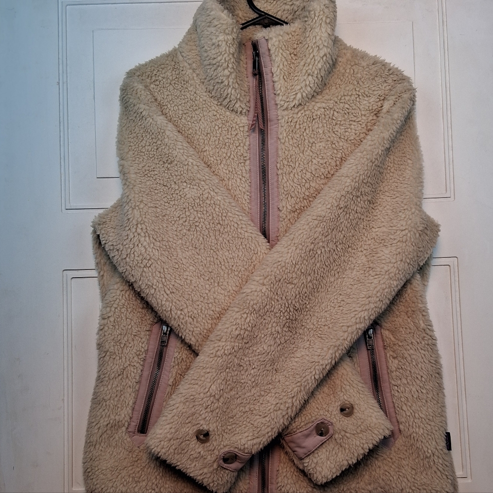 Patagonia Womens Divided Sky Sherpa Fleece Jacket Full Zip Pockets Ivory Size M - Picture 2 of 11